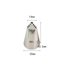 Load image into Gallery viewer, 95#951#113# Leaves Icing Piping Nozzle Sunflower Pastry Nozzles For Cakes Decorating Tools кондитерские товары Cream Decoators
