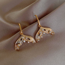 Load image into Gallery viewer, 2021 New Cute Animal Stud Earrings for Women Temperament Horse Kitten Owl Pearl Rhinestone Earring Girls Birthday Party Jewelry