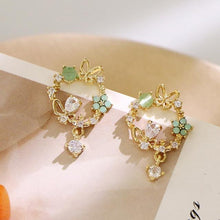 Load image into Gallery viewer, 2020 New Arrival Classic Round Pink Green Crystal Stud Earrings Sweet Flower Cirlce Jewelry Fashion Brincos Gift for women
