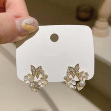 Load image into Gallery viewer, 2020 New Arrival Classic Round Pink Green Crystal Stud Earrings Sweet Flower Cirlce Jewelry Fashion Brincos Gift for women