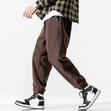 Load image into Gallery viewer, New Loose Jogging Pants Men 2020 New Fashion Fleece Autumn Winter Warm Sweatpants Male Outdoor Straight Trousers Pantalon Hommes