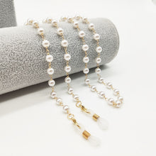 Load image into Gallery viewer, kissme Sunglasses Masking Chains For Women Multiple Acrylic Pearl Crystal Eyeglasses Chains 2021 New Fashion Jewelry Wholesale