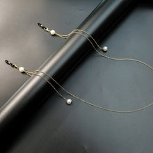 Load image into Gallery viewer, kissme Sunglasses Masking Chains For Women Multiple Acrylic Pearl Crystal Eyeglasses Chains 2021 New Fashion Jewelry Wholesale