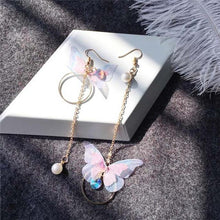 Load image into Gallery viewer, Korean Retro Asymmetric Butterfly Imitation Pearl Earrings Fashion Round Flower Brincos Long Statement Wings Earrings Jewelry
