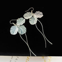 Load image into Gallery viewer, Korean Retro Asymmetric Butterfly Imitation Pearl Earrings Fashion Round Flower Brincos Long Statement Wings Earrings Jewelry
