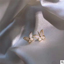 Load image into Gallery viewer, New Luxury Fashion Round Dangle Drop Korean Earrings For Women Big Butterfly  Gold Earring  for women 2020 Jewelry
