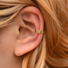 Load image into Gallery viewer, Ear Cuff Gold Leaves Non-Piercing Ear Clips Fake Cartilage Earring Jewelry For Women Men Wholesale gifts
