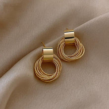Load image into Gallery viewer, Retro Metallic Gold Multiple Small Circle Pendant Earrings 2020 New Jewelry fashion Wedding Party Unusual Earrings For Woman
