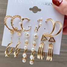Load image into Gallery viewer, 17KM Fashion Pearl Hoop Earrings Set For Women Geometirc Gold Metal Circle Hoop Earrings Brincos 2021 Trend Jewelry Gift

