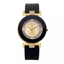 Load image into Gallery viewer, Reloj Mujer Women 's Watches 2021 New Brand Luxury Fashion Quartz Ladies Silicone Matte Wristwatch Relogio Feminino
