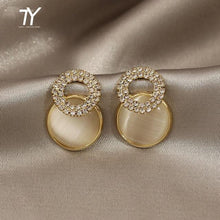 Load image into Gallery viewer, Elegant and Exquisite Opal Petal Circle Stud Earrings For Woman 2020 New Classic Jewelry Luxury Party Girl's Unusual Earrings
