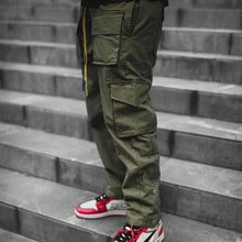 Load image into Gallery viewer, Cargo Pants Men 2021 Hip Hop Streetwear Jogger Pant Fashion Trousers Multi-Pocket Casual Joggers Sweatpants Men Pants
