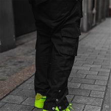 Load image into Gallery viewer, Cargo Pants Men 2021 Hip Hop Streetwear Jogger Pant FashionTrousers Gyms Fitness Casual Joggers Sweatpants Men Pants
