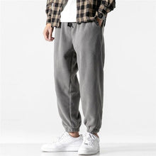 Load image into Gallery viewer, New Loose Jogging Pants Men 2020 New Fashion Fleece Autumn Winter Warm Sweatpants Male Outdoor Straight Trousers Pantalon Hommes
