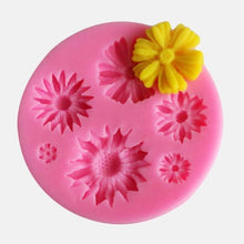 Load image into Gallery viewer, New 3D Flower Silicone Molds Fondant Craft Cake Candy Chocolate Sugarcraft Ice Pastry Baking Tool Mould Soap Mold Cake Decorator
