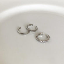 Load image into Gallery viewer, 2020 Fashion Frog Ear Cuffs Siliver Ear Cuff Clip Earrings For Women Earcuff No Piercing Fake Cartilage Earrings
