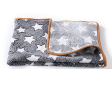 Load image into Gallery viewer, Soft and Fluffy High Quality Fluffy Cute Star Printing Pet Mat Warm and Comfortable Pet Blanket for Dogs and Cats Pet Supplies
