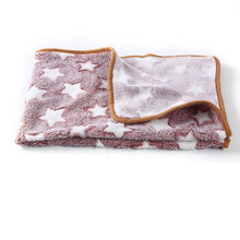 Load image into Gallery viewer, Soft and Fluffy High Quality Fluffy Cute Star Printing Pet Mat Warm and Comfortable Pet Blanket for Dogs and Cats Pet Supplies
