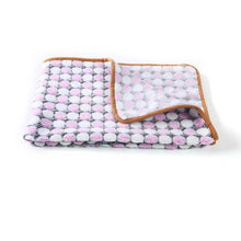 Load image into Gallery viewer, Soft and Fluffy High Quality Fluffy Cute Star Printing Pet Mat Warm and Comfortable Pet Blanket for Dogs and Cats Pet Supplies
