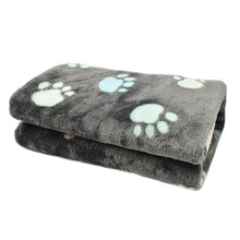 Load image into Gallery viewer, Soft and Fluffy High Quality Pet Blanket Cute Cartoon Pattern Pet Mat Warm and Comfortable Blanket for Cat and Dogs Pet Supplies
